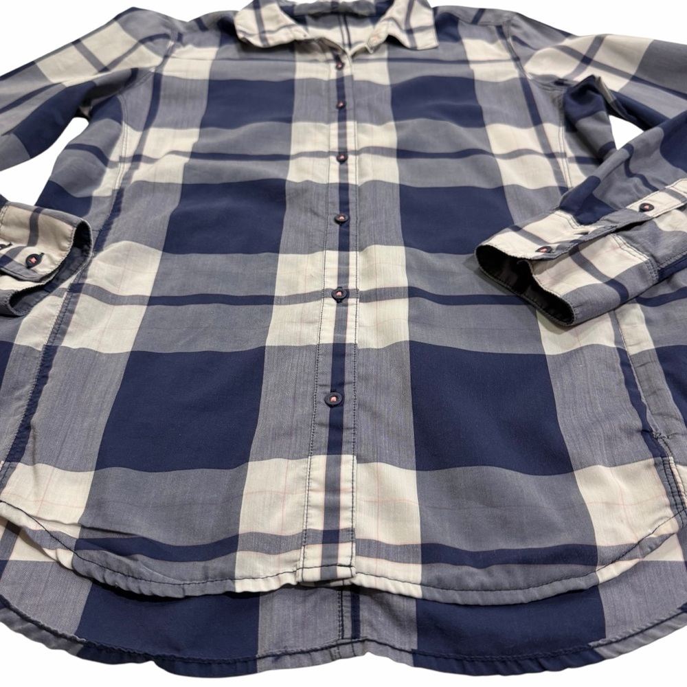 The North Face White Gray Plaid Button-up Shirt Size Medium Lightweight - Picture 5 of 15